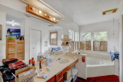 1503 Alta Vis Ave, Austin TX 78704-5228 exterior