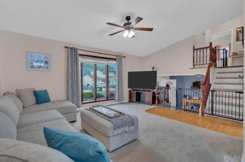 4 Exeter St, Old Bridge NJ 08857-2202 exterior