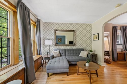 2429 Superior St, Chicago IL 60612-1111 exterior