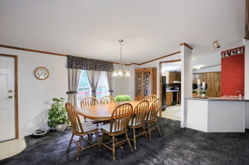 1599 Us Route 30, Hookstown PA 15050-1424 exterior