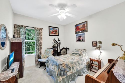 14534 Manchester Dr, Naples FL 34114-8657 exterior