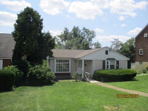 112 Temona Dr, Pittsburgh, PA 15236-4220