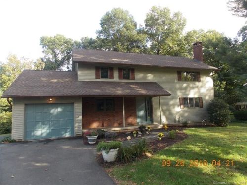 49 Silver Birch, Windsor CT  06095-1538 exterior