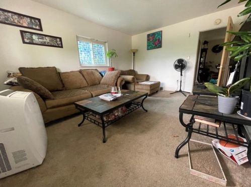 1712 State Ave, Moon Twp, PA 15108-2019