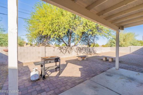 2944 Beck Dr, Tucson AZ  85730-3620 exterior