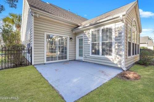 108 Pinecrest Cir, Bluffton SC 29910-7872 exterior