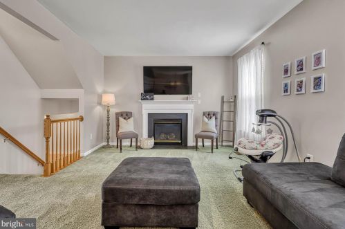 78 Menlena Cir, Hanover PA  17331-8662 exterior