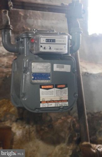 2029 Ellsworth St, Philadelphia PA 19146-3010 exterior