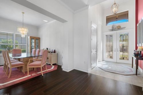 6631 Monterey Pt, Naples, FL 34105-5051