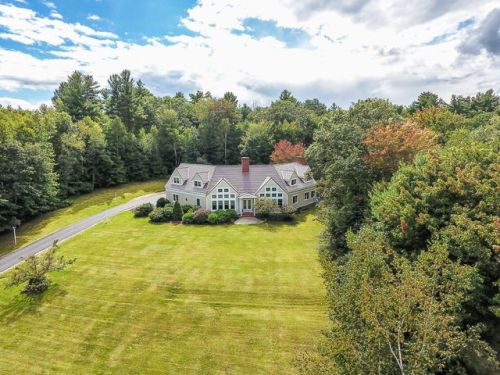 23 Longview Dr, Concord, NH 03304-4809