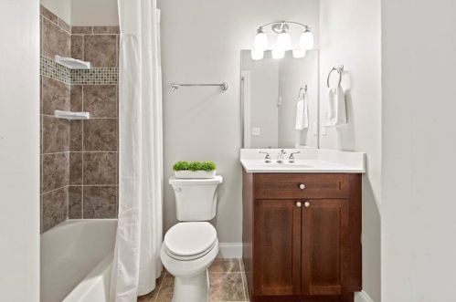 1732 Barfield Run, Atlanta GA  30318-2779 exterior