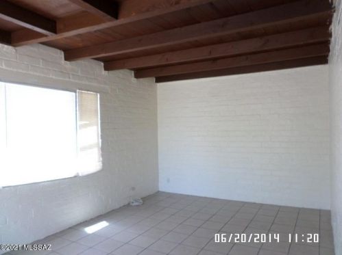 3574 Bellevue St, Tucson AZ  85716-3912 exterior