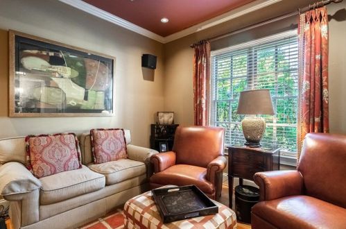 507 Danube Rd, Atlanta GA 30342-3811 exterior