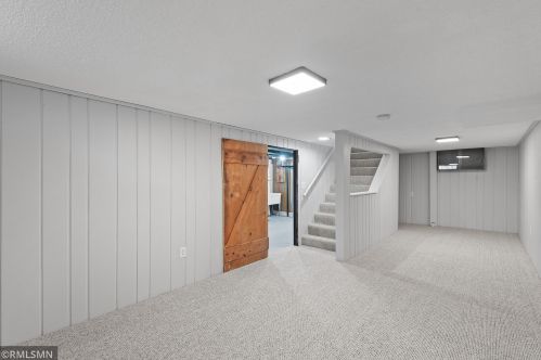 2083 Floral Dr, Saint Paul MN 55110-3849 exterior