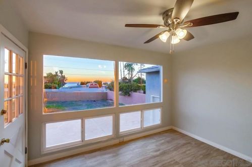 1078 Devonshire Dr, San Diego CA 92107-4038 exterior