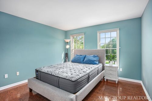 2326 Arbor Tree Ct, Grand Rapids MI 49546-8506 exterior