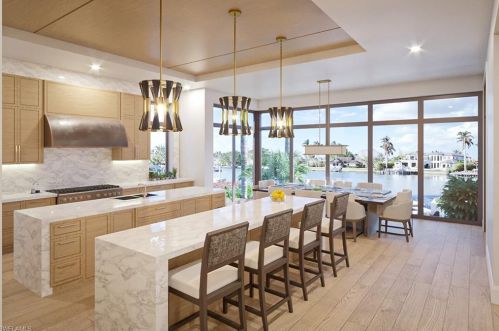 3131 Gin Ln, Naples FL 34102-7815 exterior