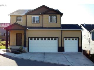 2571 Fieldcress Rd, Eugene, OR 97403-3249