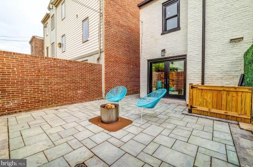 1011 Duke St, Alexandria VA 22314-3402 exterior