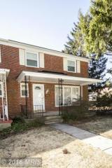 1305 Knightswood Rd, Baltimore MD  21239-1241 exterior