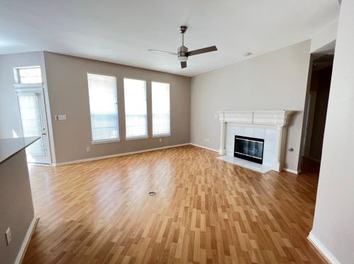 9819 Cliffside Dr, Irving TX  75063-5039 exterior