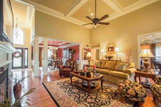 249 Somersly Pl, Lexington KY  40515-5718 exterior