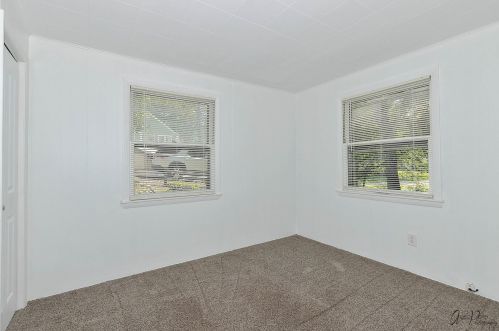 5404 Hilltop Dr, Bull Valley IL 60097-9304 exterior