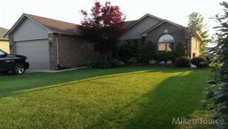 54661 Pimenta Dr, Macomb Township, MI 48042-2218