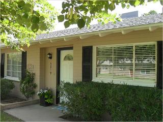 4219 41 St, Phoenix AZ  85032-6304 exterior