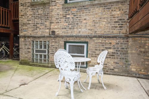 2305 Kimball Ave, Chicago IL  60647-2491 exterior