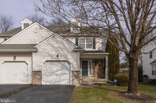 50 Steeplechase Cir, Chester, PA 19014-1463