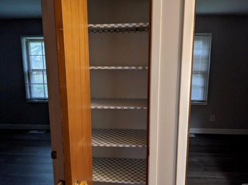 1725 Bradshaw Dr, Saint Louis MO 63136-2422 exterior