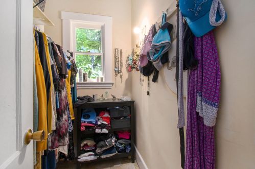 1608 Bank St, Kalamazoo MI 49001-2909 exterior