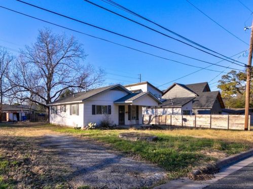 2608 4th St, Austin, TX 78702-4722