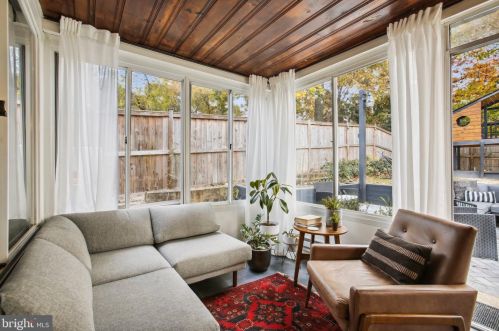 3015 Nash Pl, Washington DC  20020-3640 exterior