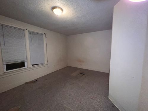 728 Ash St, Waukegan IL 60087-5037 exterior