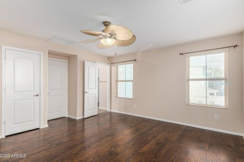 2144 77 Dr, Phoenix AZ 85035-5111 exterior