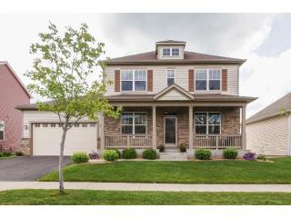 1868 Clover Meadow Dr, Chaska, MN 55318-5400