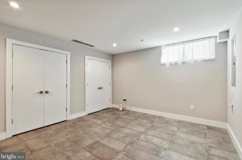 1310 20 St, Philadelphia PA 19140-5810 exterior