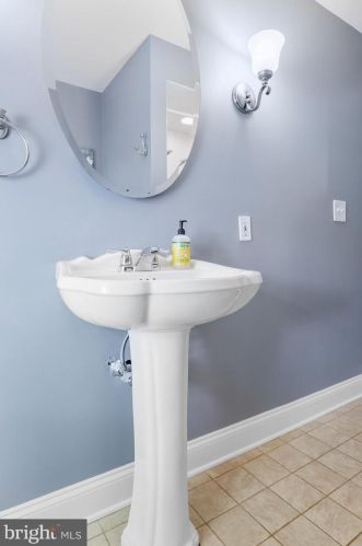 116 Fowler Ave, Tavistock NJ 08033-1336 exterior