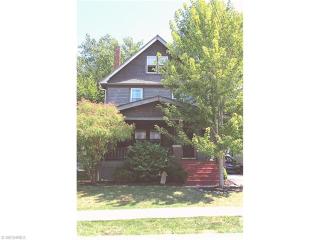 1517 Elmwood Ave, Cleveland OH  44107-3904 exterior