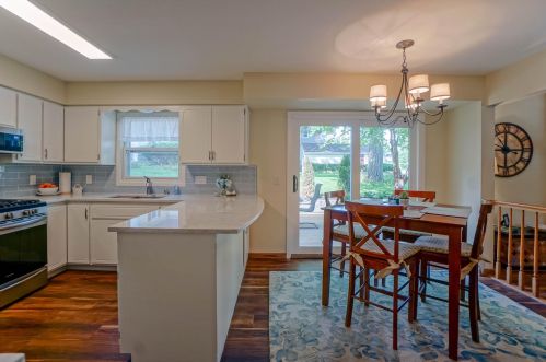 1429 118, Milwaukee WI 53226-3232 exterior