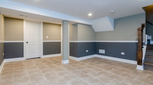 7355 Whipple St, Chicago IL  60629-3045 exterior