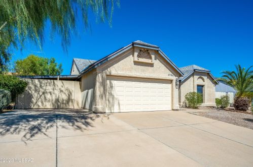 2784 Highcliff Dr, Tucson AZ  85745-3578 exterior