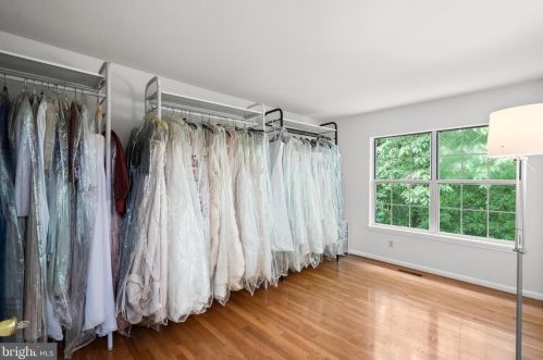 1633 Hugo Cir, Silver Spring MD 20906-5922 exterior