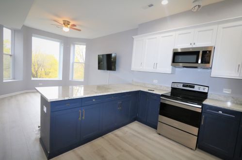 3312 91st St, Chicago, IL 60617-4495