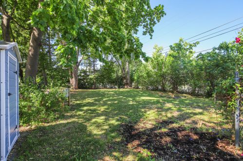 596 Washington Ave, Portland ME  04103-5121 exterior