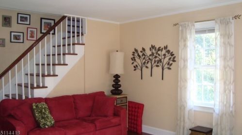 10 Munsee Dr, Cranford NJ  07016-3414 exterior