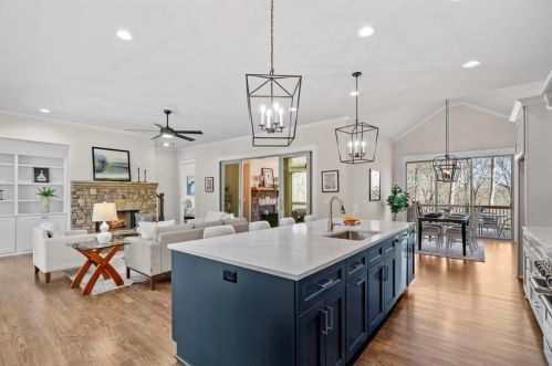 5574 Marks Dr, Gainesville GA 30506-2351 exterior