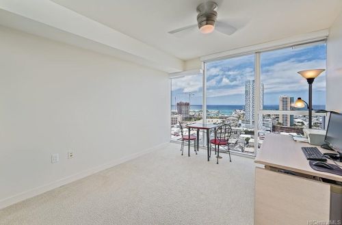 888 Kapiolani Blvd, Honolulu HI  96813-5210 exterior